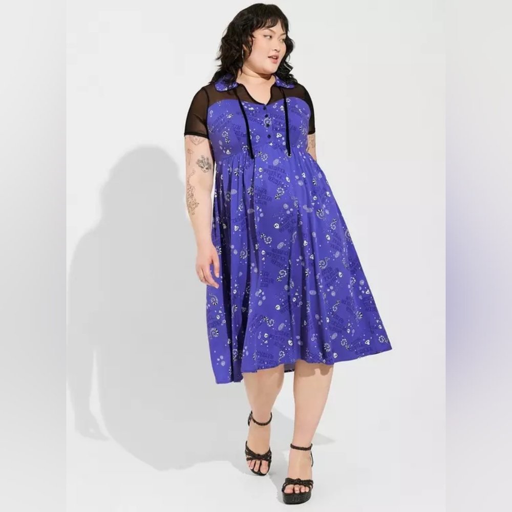 Torrid Warner Bros Beetlejuice Midi Challis Mesh Yoke Dress, Size 0 NWT